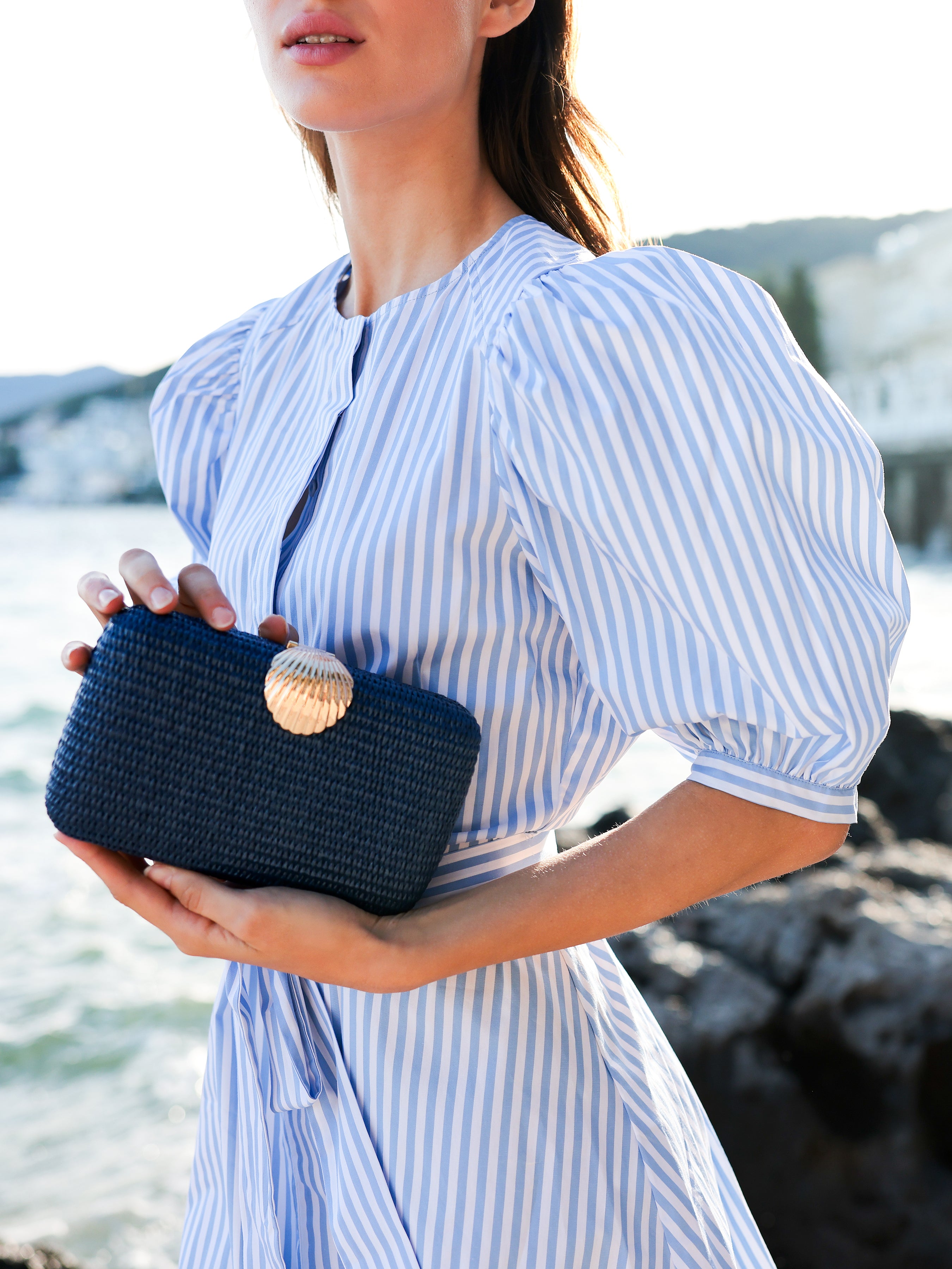 Shiraleah Coquille Minaudiere NAVY