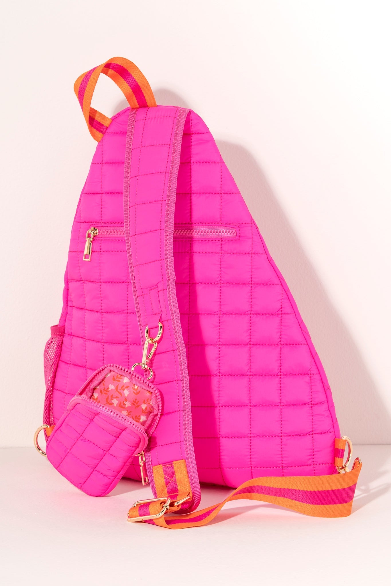 Shiraleah Ezra Sling Bag MAGENTA