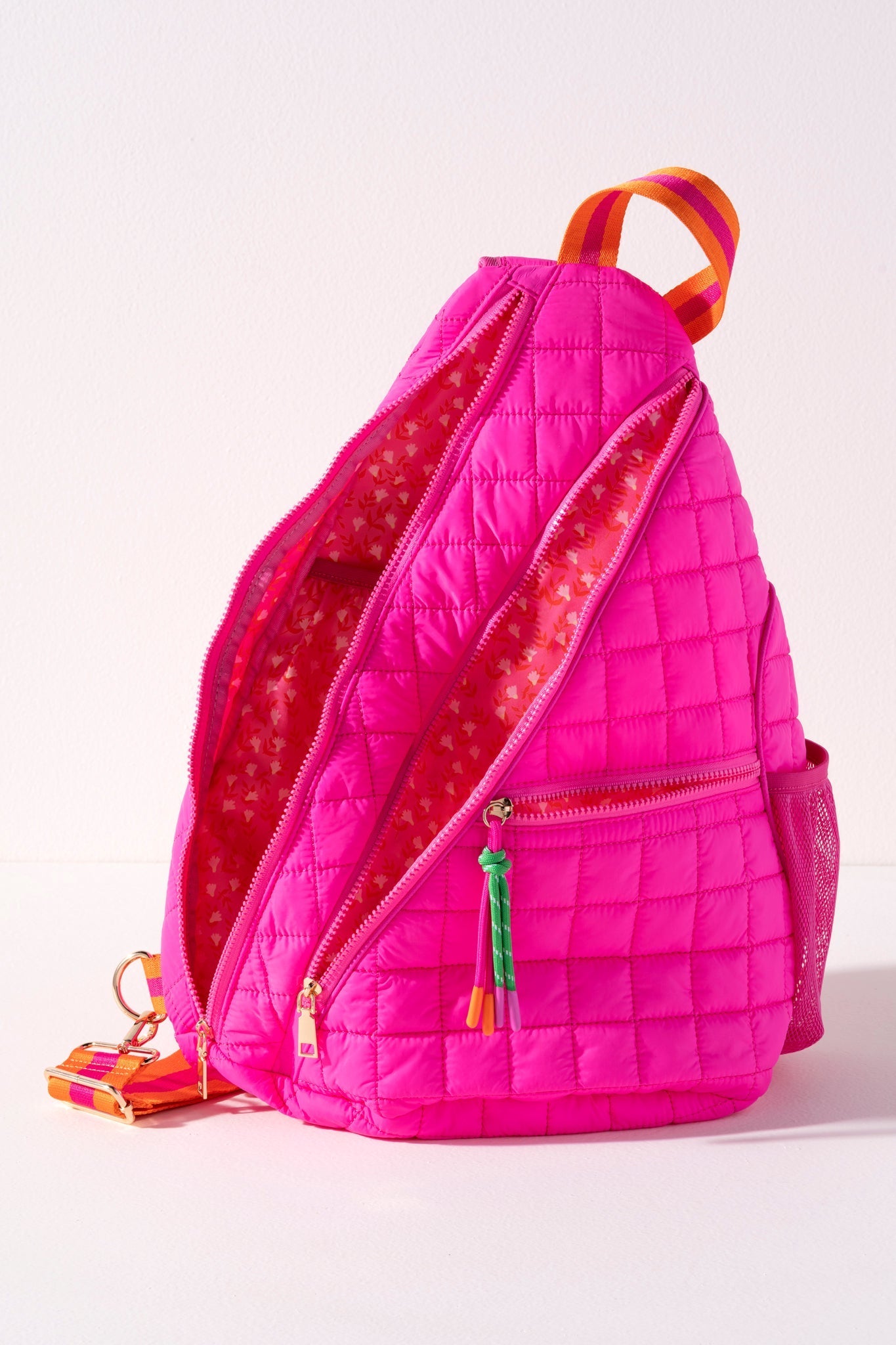 Shiraleah Ezra Sling Bag MAGENTA