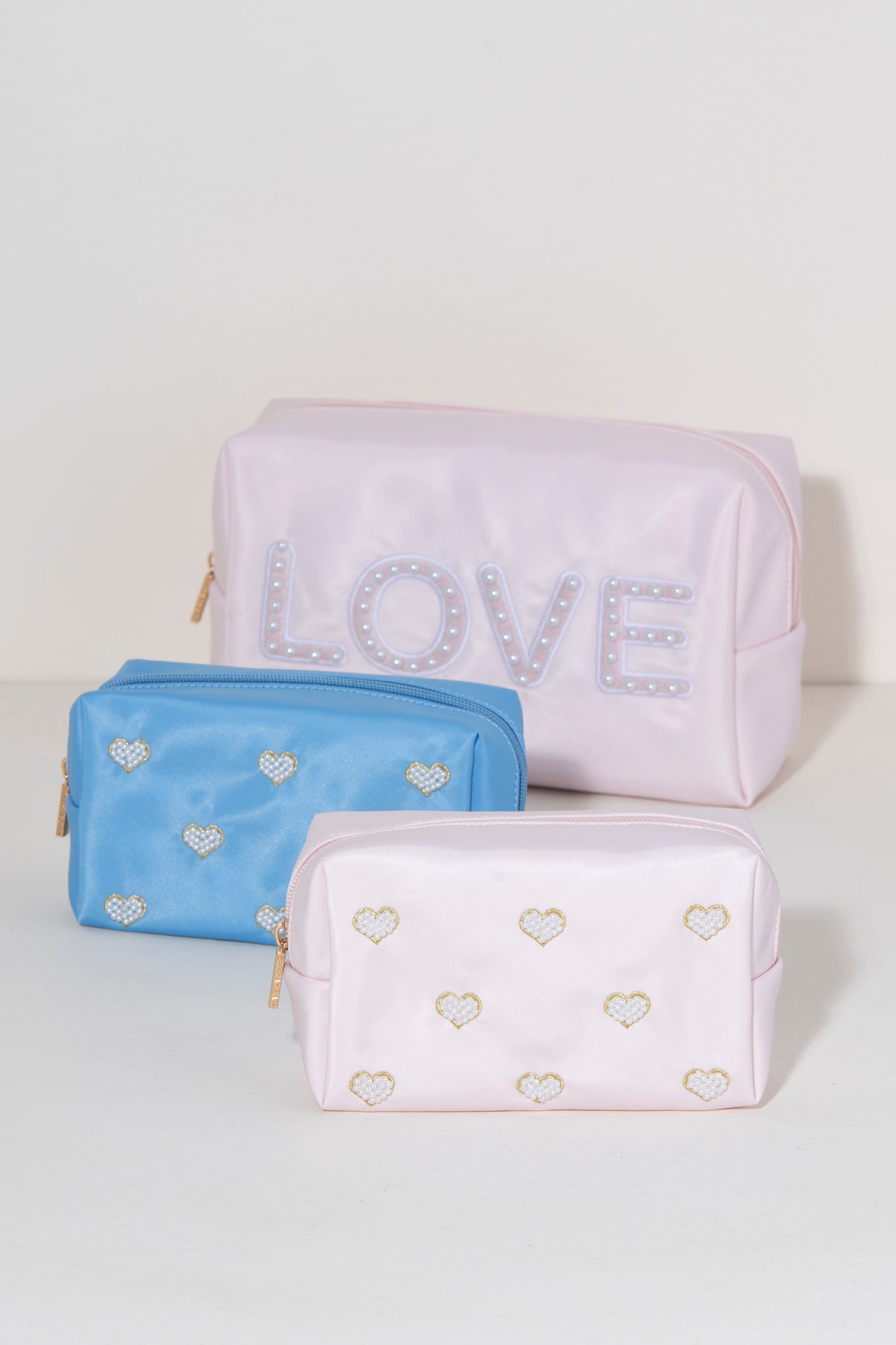 Shiraleah Hearts Zip Pouch, Blue