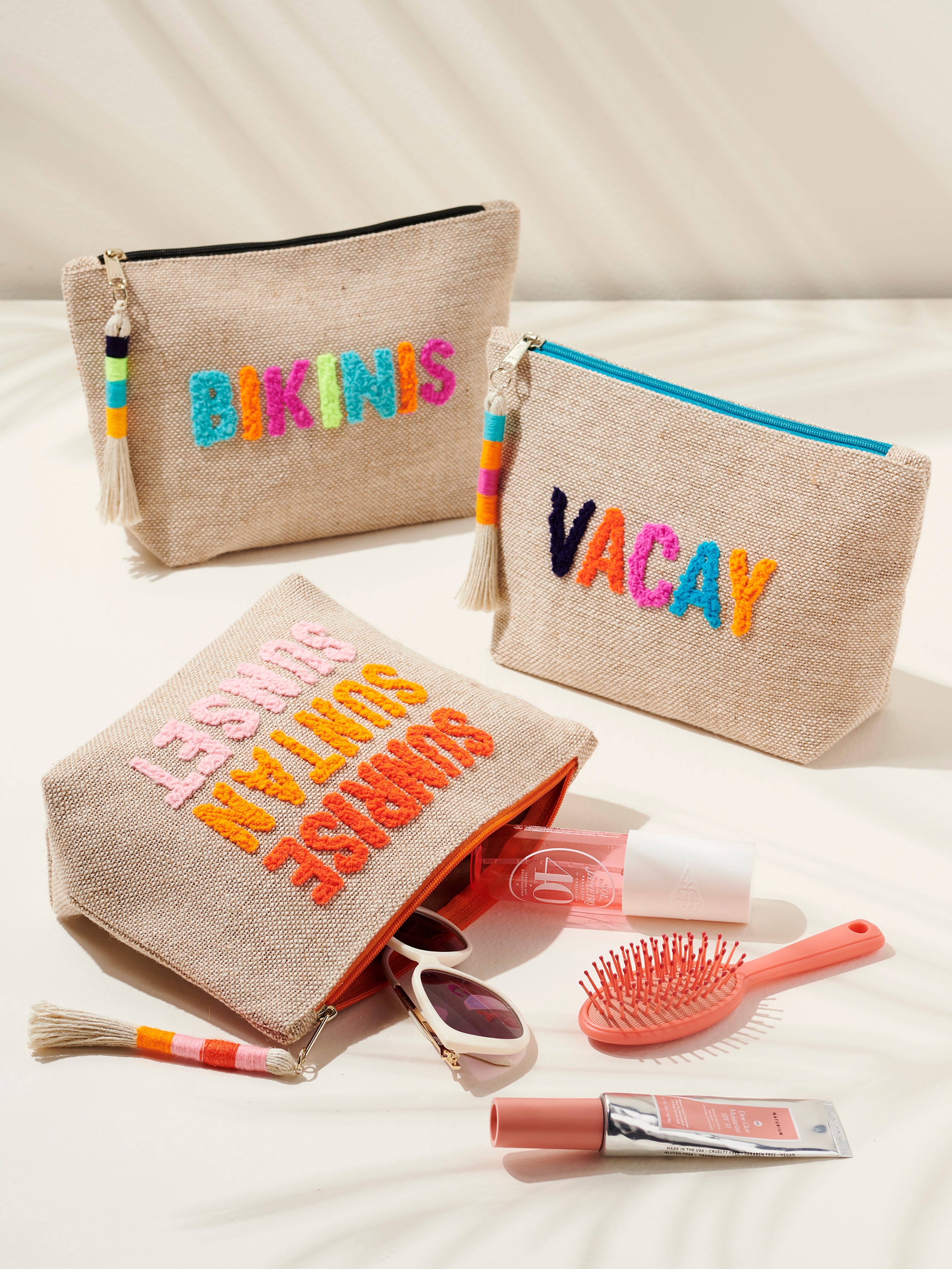 Shiraleah "Vacay" Zip Pouch, Natural