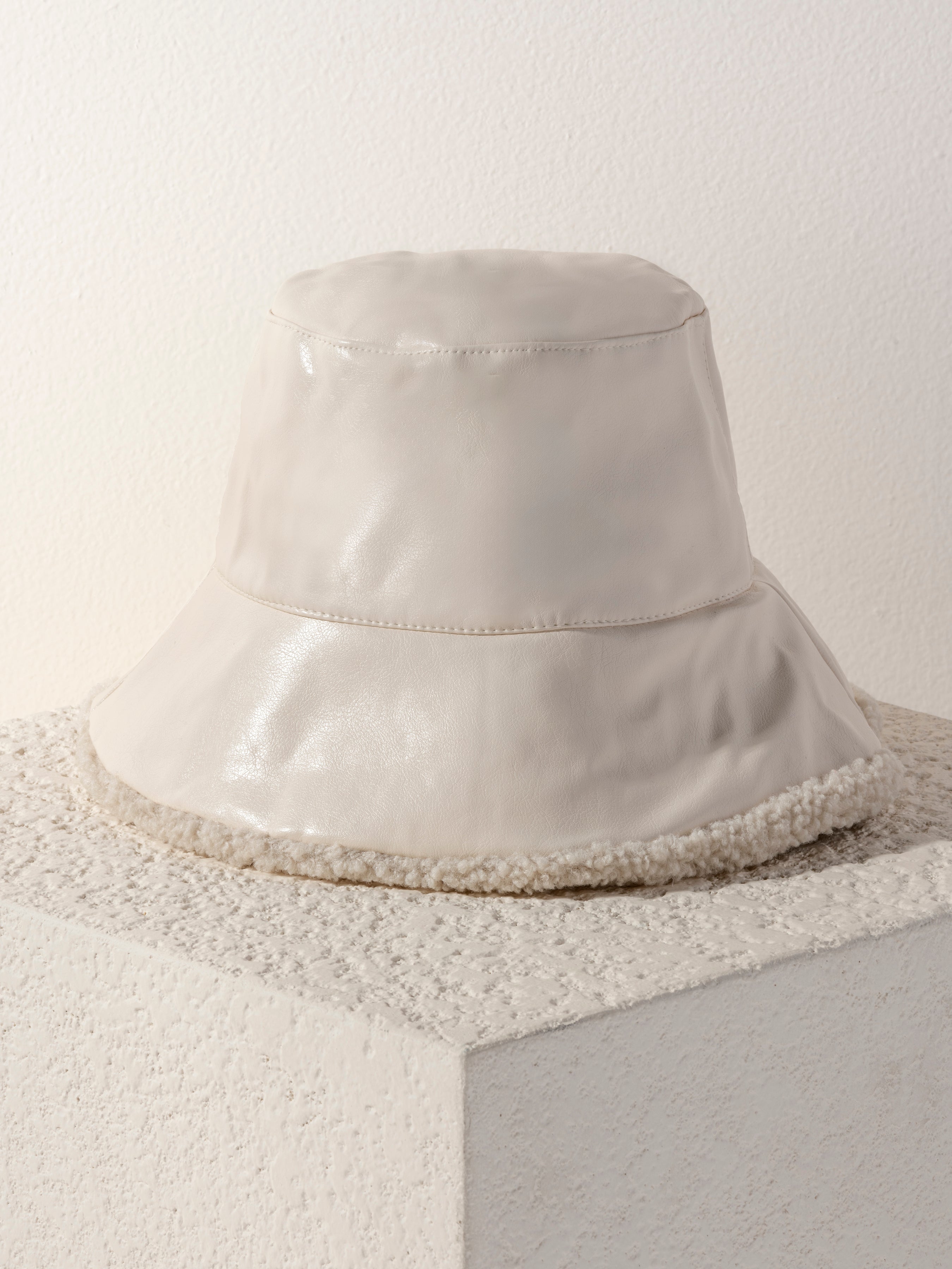 Shiraleah Marta Bucket Hat, Ivory