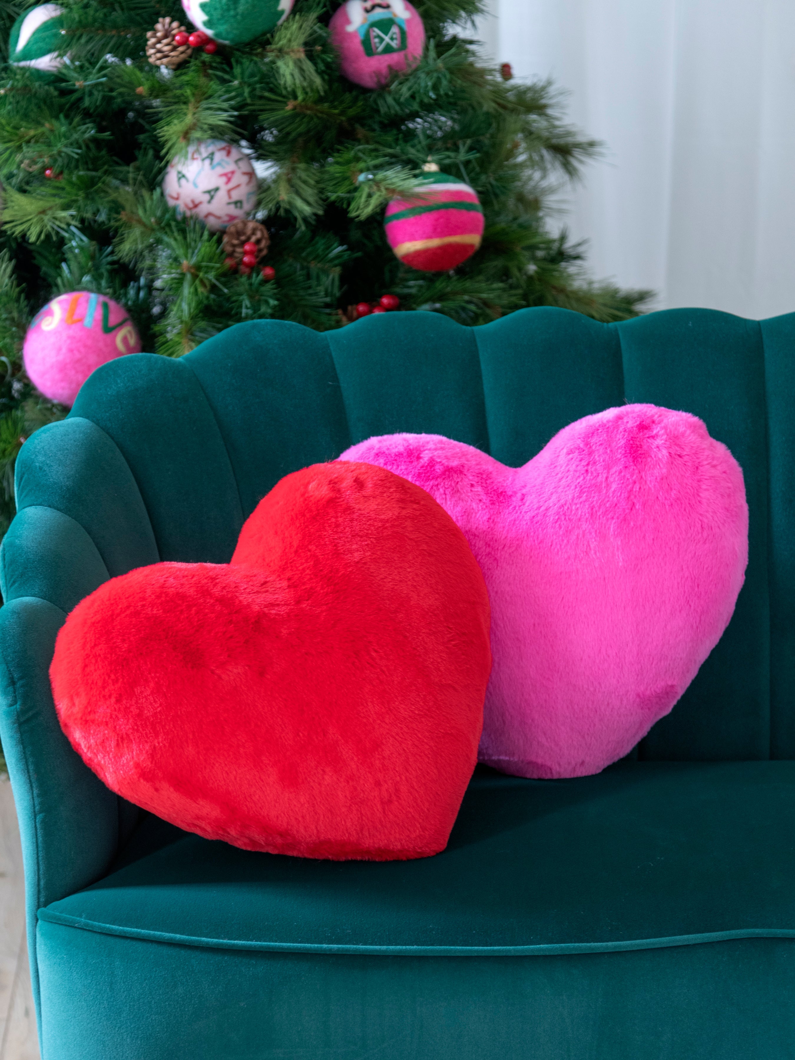 Shiraleah Jovi Heart Pillow, Red